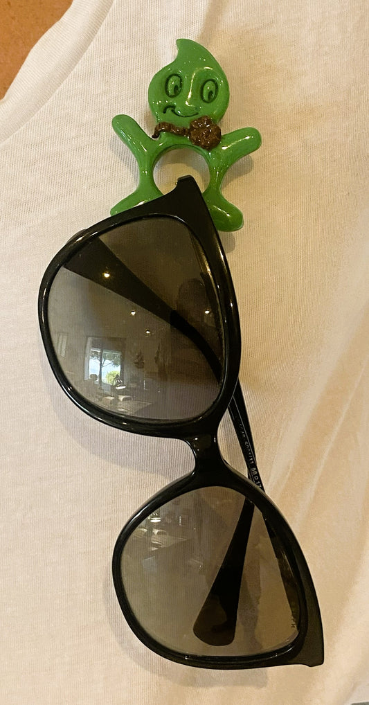 Broche à lunette smiley vert