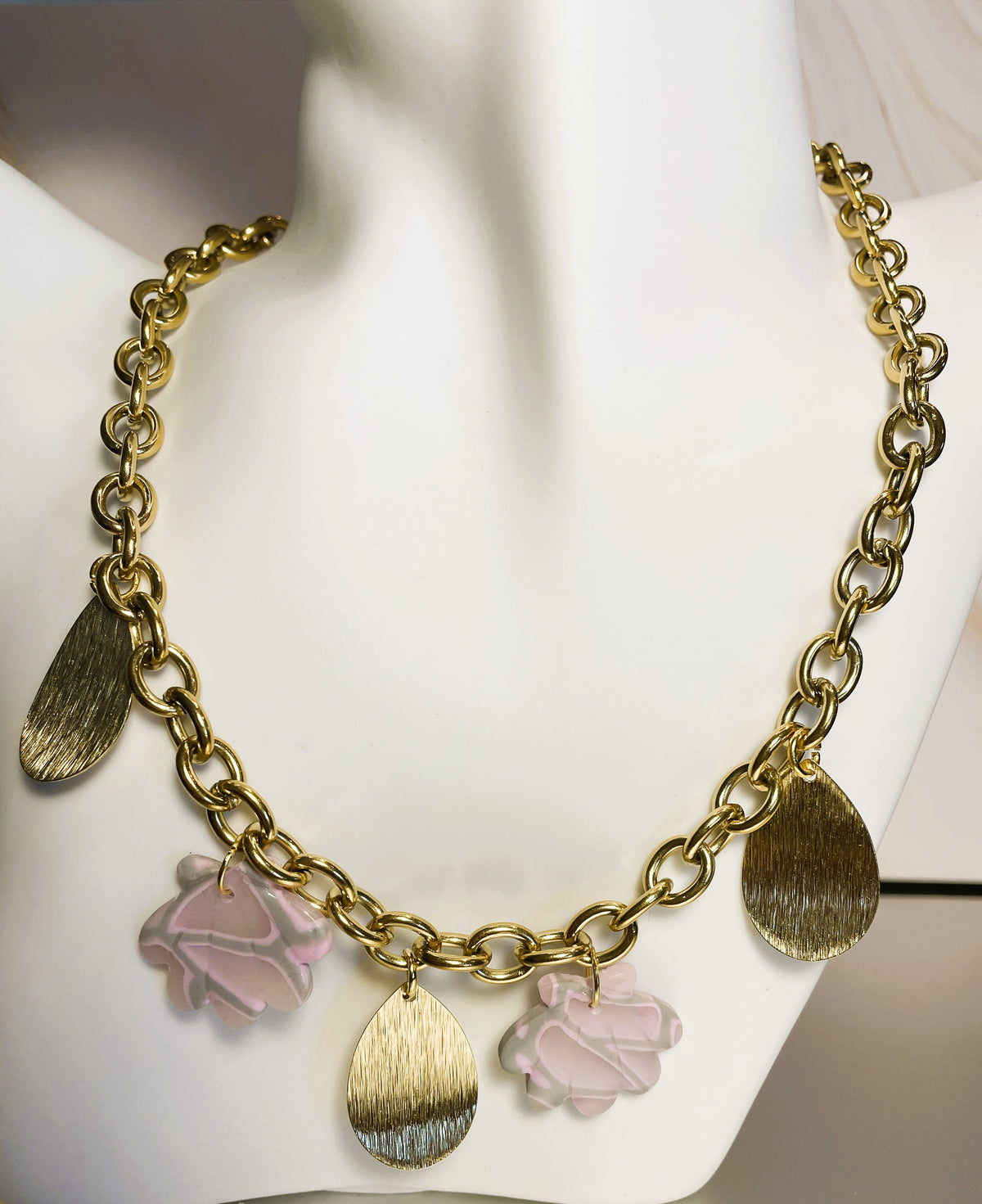 Collier grosses mailles